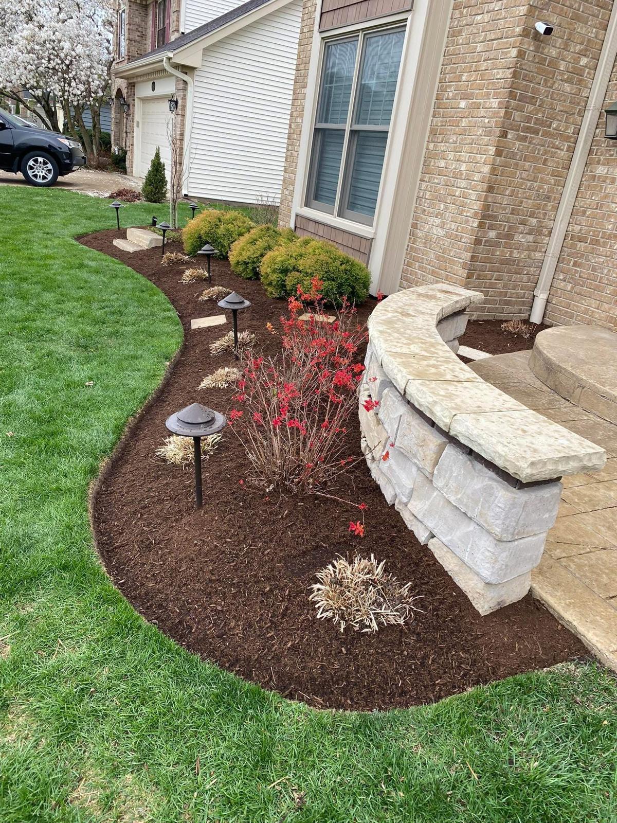 Planting service for residential landscaping